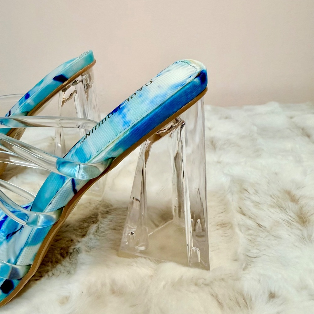 Cape Robbin 4.5" Marbled Blue & White Wedge Heel With 4 Clear Straps Sandal - Picture 9 of 11